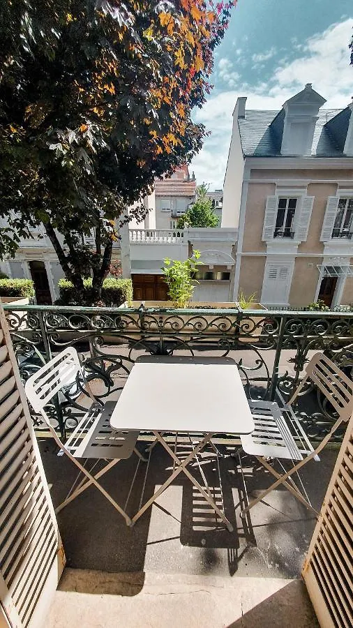 Appartement T3 A Deux Pas Du Centre-Ville ヴィシー 0*,